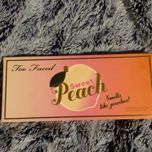 Too faced sweet peach